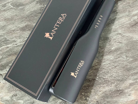 Titanová žehlička na vlasy 48 mm široká pro keratinové narovnávání